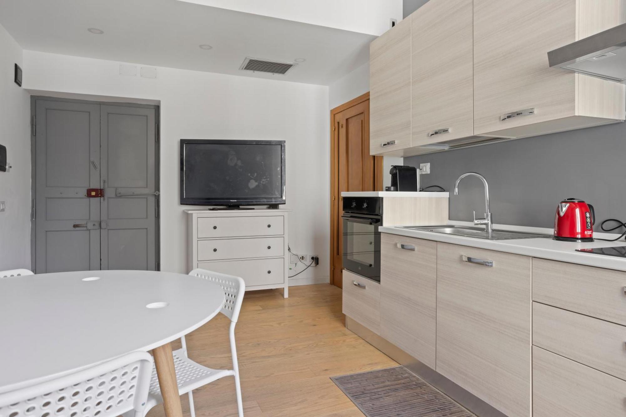Appio Grand Apartment - S. Giovanni Rom Exteriör bild