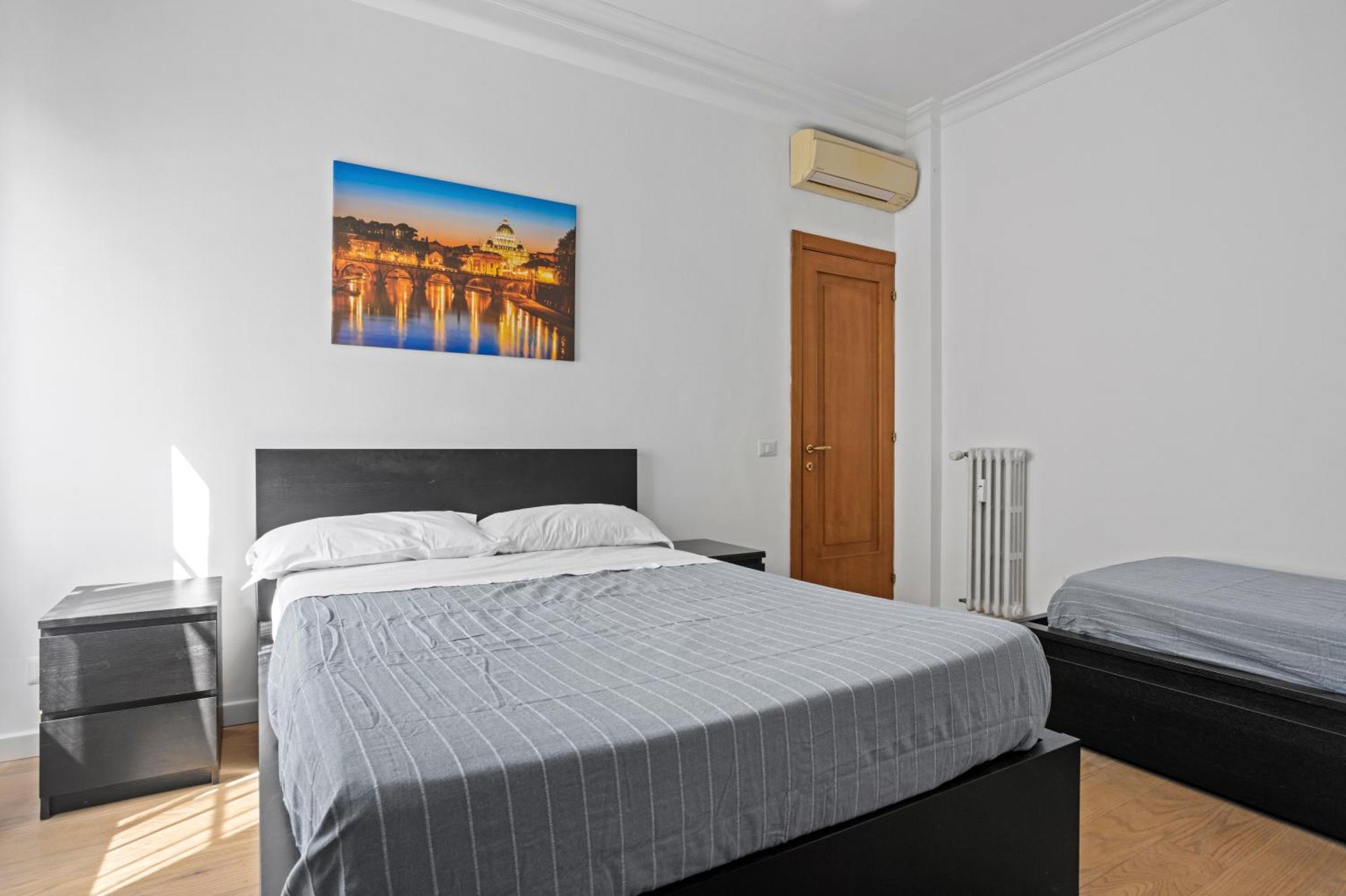 Appio Grand Apartment - S. Giovanni Rom Exteriör bild